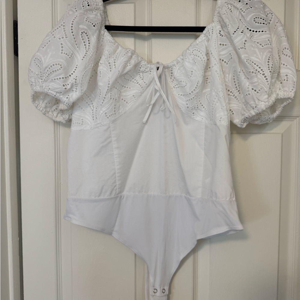 Express White Bodysuit with Puff Sleeves and Tie Front